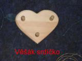 Věšák srdíčko